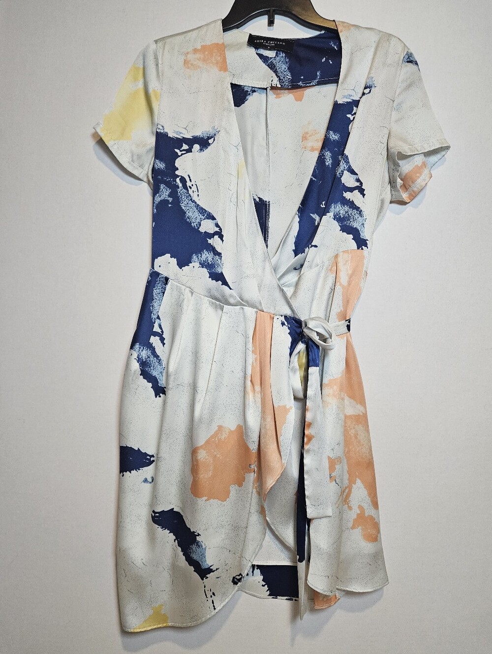 ​Akira Chicago Black Label Abstract Print Wrap Dress Midi Size M NWOT